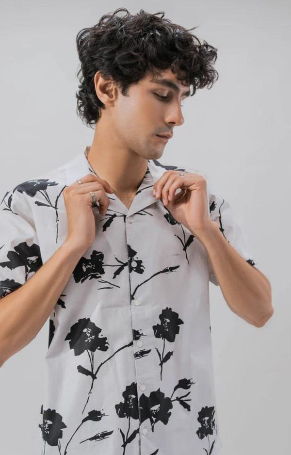 MEN’S BLACK/White FLOWER SHORT SLEEVE SHIRT